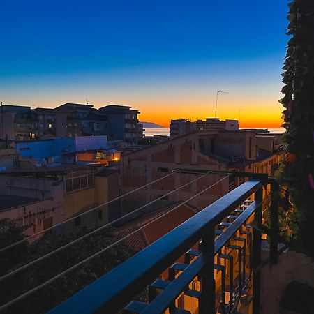 Seaview Terrace Apartment Relax & Comfort In Milazzo, Ture'S Home Exterior photo